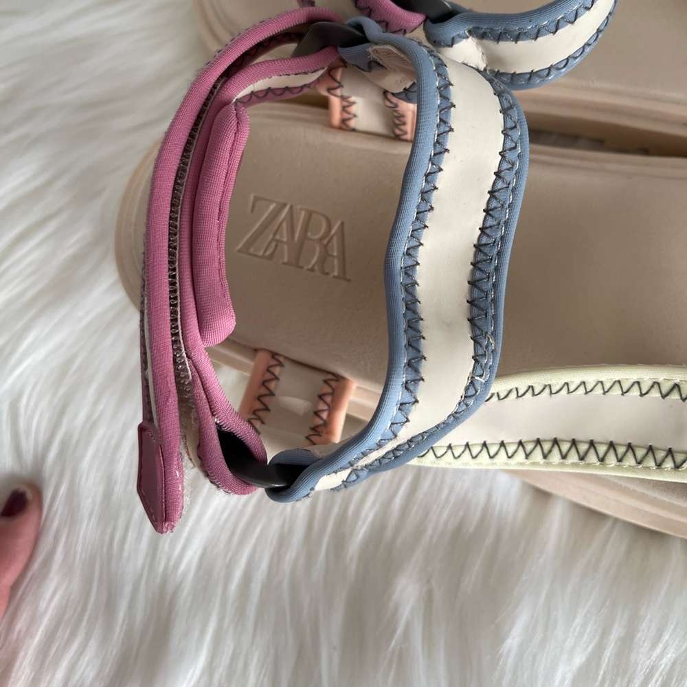 ✨✨Zara Girl sandals ✨✨ - Picture 6 of 9